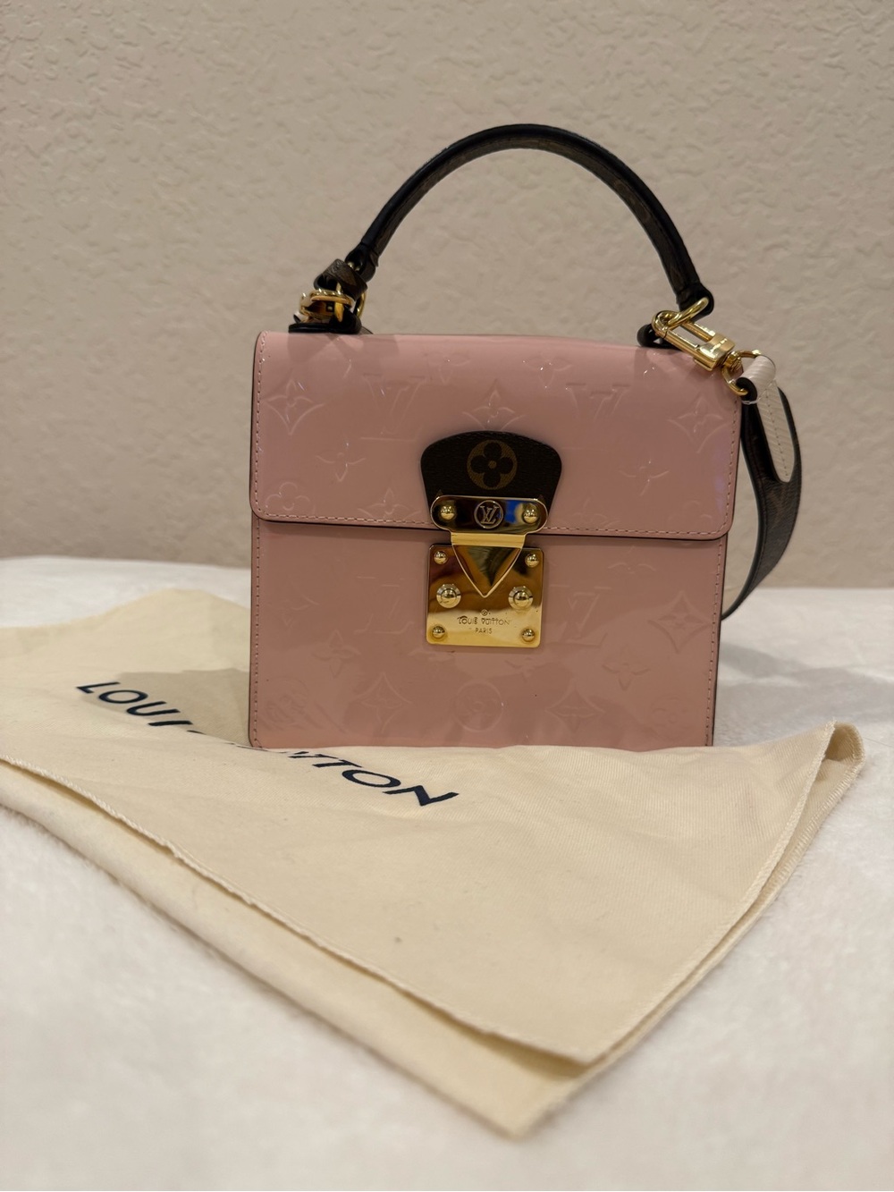Louis Vuitton Spring Street Vernis Pink Patent Monogram Top-Handle Satchel
